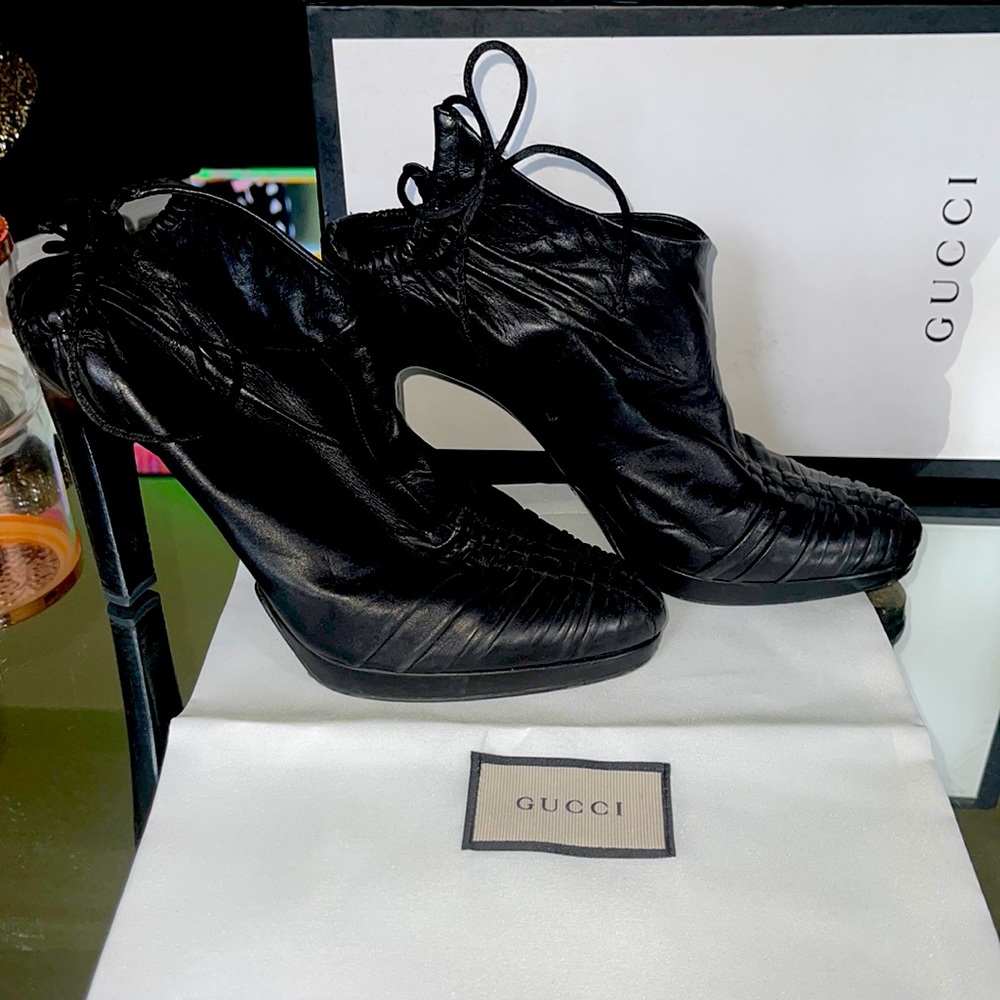 Black Gucci booties size 9